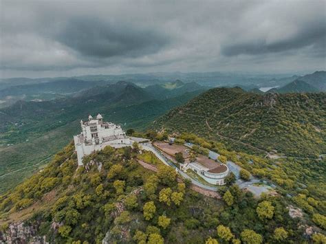 Monsoon Palace At Its Best Udaipur Monsooonpalace Most Romantic