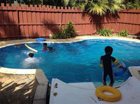 Terdapat banyak tempat menarik yang boleh dilawati seisi keluarga seperti zoo melaka, taman rama rama, taman buaya, melaka wonderland theme park dan banyak lagi. Pool - Picture of A'Famosa Resort Hotel Melaka, Melaka ...