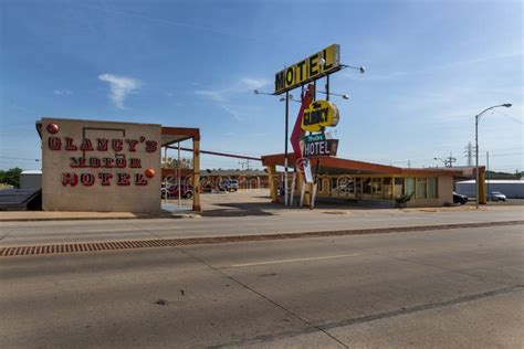 The Sign For The Glancy Motel Along The Historic Us Route 66 Near The