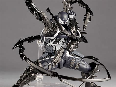 Amazing Yamaguchi Revoltech Agent Venom Action Figure