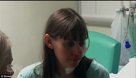 London Terror Survivor Relives Moment Her Throat Slashed Daily Mail