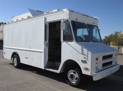 1988 Chevy Box Truck P30 Step Van 31mr83 For Sale Photos Technical