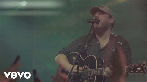 Luke Combs She Got The Best Of Me Youtube Music Songs Country Singers Sony Music