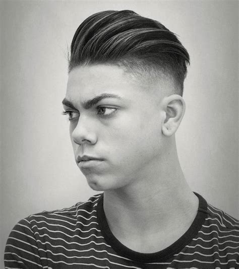 From quiffs and pompadours to slick backs and braids, these are the best undercut hairstyles for how the undercut became popular. Top 40 Best Medium Length Hairstyles for Men | Medium ...