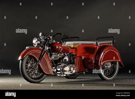 1940 Indian Despatch Tow 3 Wheeler Stock Photo Alamy