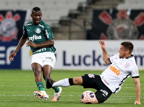 Check how to watch palmeiras vs corinthians live stream. Corinthians x Palmeiras: acompanhe a final do Paulistão AO VIVO