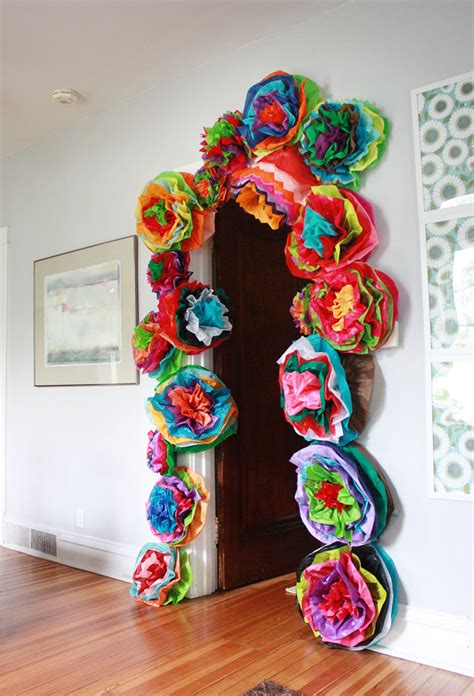 Cinco de mayo decorations don't have to cost a lot of dinero! 10 Cinco de Mayo Party Ideas - Maker Mama