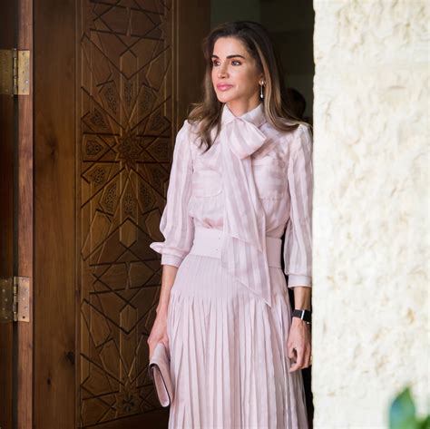 Queen Rania Of Jordan Already Has The Must Have Skirt Youll Be Wearing Next Spring Vogue