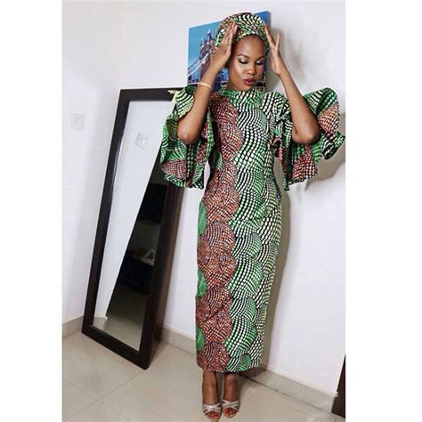 Pin By Olaide Ogunsanya On Sewinspiration African Fabric Dress Afro Chic Fashion Nigerian