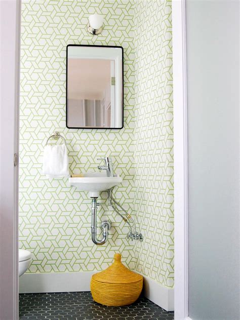 15 Beautiful Reasons To Wallpaper Your Bathroom Hgtvs