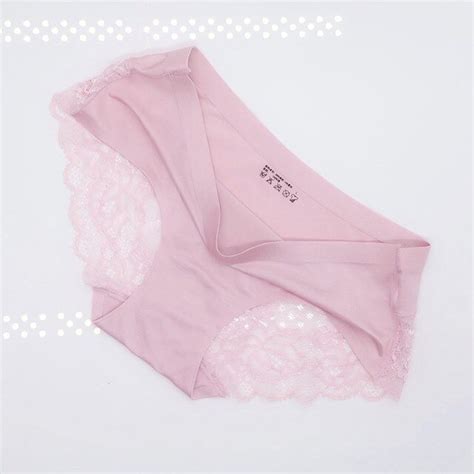 The New Style Woman Seamless Panties Luxury Pearles Cent Silk Lace Sexy Briefs Panties Traceless