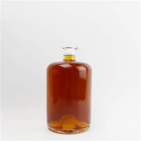 Best Quality Custom Made Glass Spirit Bottle Hand Bottle For Spirits