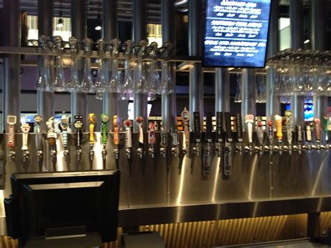 Bar Inside Yard House Restaurant And Brewery In Downtown Seattle