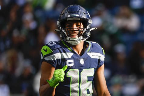 Tyler Lockett Injury Update What We Know About The Seattle Seahawks Wr