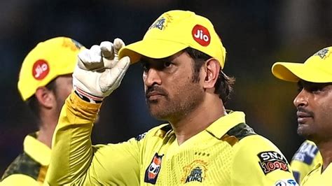 Dhoni S Will Work Hard Promise From IPL 2022 Goes Viral After CSK End