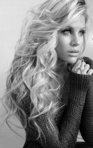 15 Ultra Chic Long Curly Hairstyles For Women Pretty Designs Hair