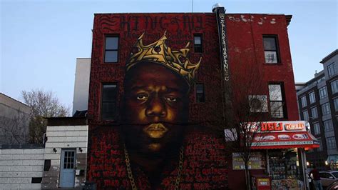 Download Hip Hop Rapper The Notorious Big Mural Painting Wallpaper