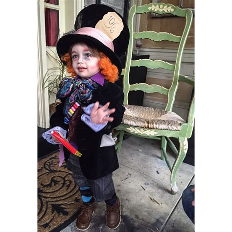 The mad hatter has a very ridiculous and eccentric type of personality, which also translates to his way of dressing and his choice of clothing. DIY Mad Hatter Tim Burton Alice In Wonderland toddler costume | Mad hatter costume kids, Toddler ...