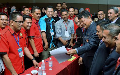 Carta organisasi cem pembantu tadbir kanan pembantu tadbir pembantu tadbir. Tambah baik skim perkhidmatan Gred 19 | Utusan Borneo Online