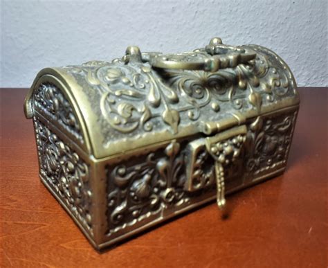 Vintage Ornate Design Brass Trinket Jewelry Treasure Chest Style Stash Box Stash Box Trinket