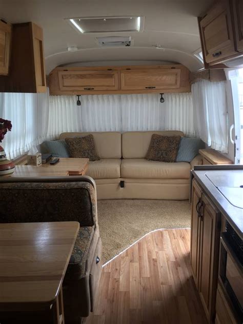 2012 Airstream Classic Limited