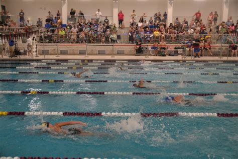 Busy Weekend At The Aquatic Center Mn South News