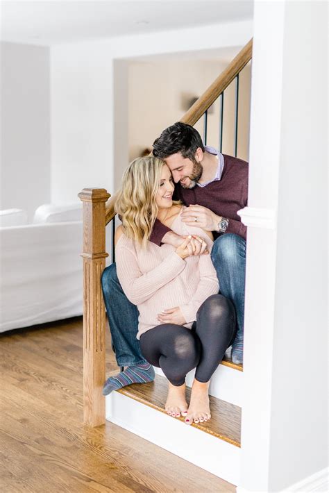 Indoor Lifestyle Maternity Photos In Ottawa Amy Pinder Photography