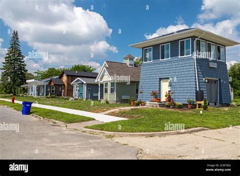 Detroit Michigan Tiny Houses Built By Cass Community Social