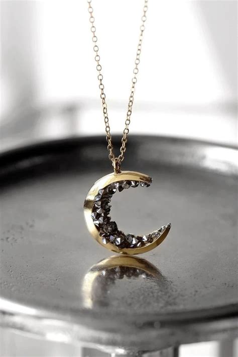 Celestial Crescent Moon Necklace In 2020 Moon Pendant Necklace