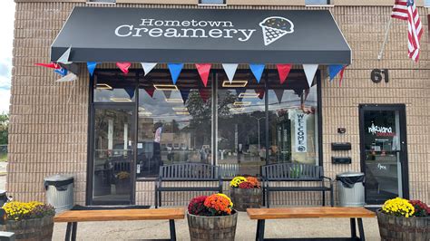 Hometown Creamery Ice Cream Shop In Wayne