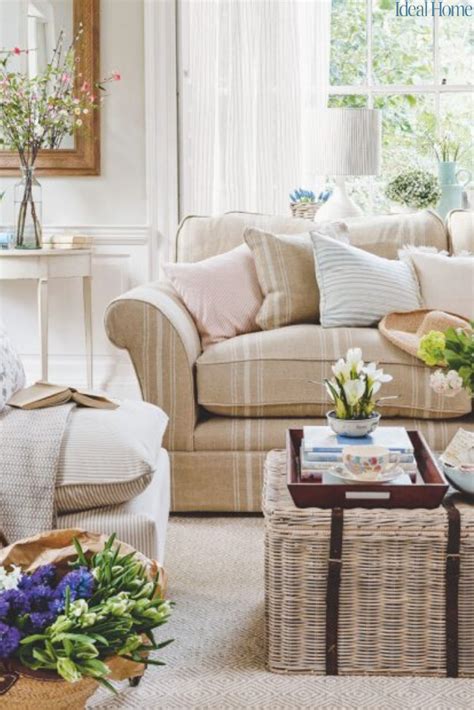 10 Ways To Refresh For Free Easy Ideas To Redecorate Homes At Zero