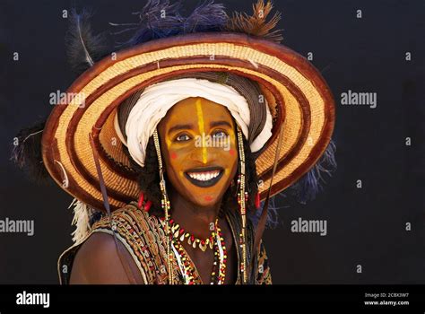 Niger A Wodaabe Bororo Man With His Face Painted For The Annual