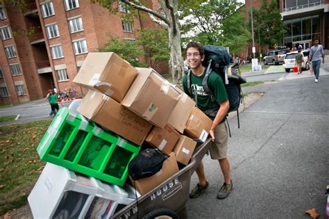 Cool Dorm Room Movers 2022