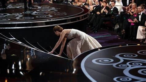 La Caída De Jennifer Lawrence En Los Oscar 2013