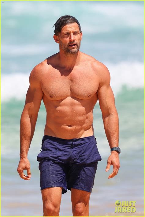 Australia S First Bachelor Star Tim Robards Looks So Hot In These New Shirtless Photos Photo