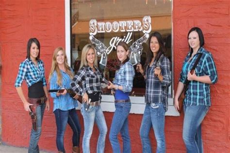 Shooters Grill Where Waitresses Carry Guns For Jesus Waitstaff