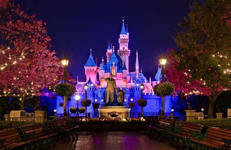 disneyland desktop wallpapers top free disneyland desktop backgrounds wallpaperaccess