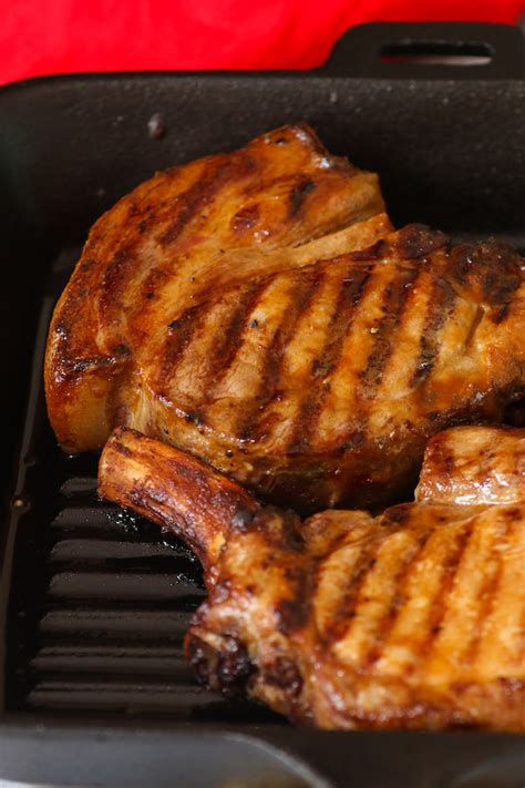 Aug 21, 2007 · there are 138 calories in 1 medium pork sparerib. Perfect Grilled Pork Chops Recipe | TipBuzz