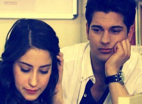 Cagatay Ulusoy Hazal Kaya Feriha Y Emir El Secreto De Feriha Feriha