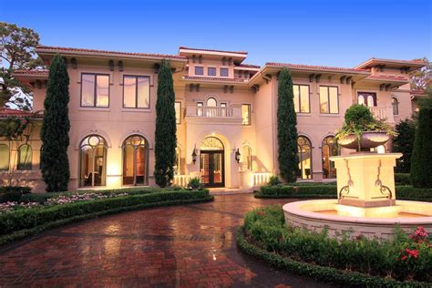 Newly Listed Gated Tuscan Mansion In Houston Tx Homes Of The Rich