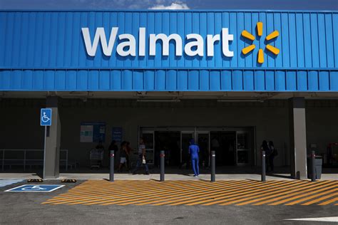 Walmart Raises Price of Plus-Sized Clothing, Citing Production Costs