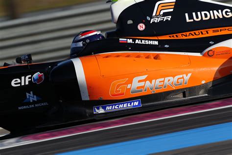 Formule 3.5 cars of Team RFR - Team RFR Photo (30320469) - Fanpop