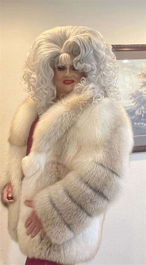 Big Hair Furs Fox Fur Fur Jacket Ladylike Crossdressers Vanessa Jackets