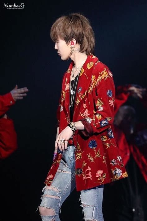Maybe you would like to learn more about one of these? 171206 last dance dome tour in tokyo hq © number-g l do ...
