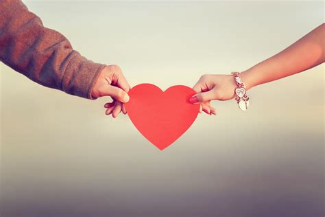 ¿cuál Es La Relación Entre El Corazón Y El Amor