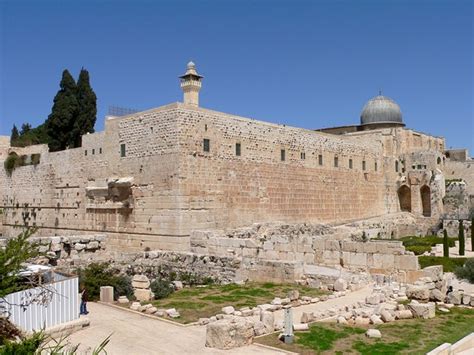 ‏יְרוּשָׁלַיִם‏‎ йерушала́(й)им (audio) (инф.), араб. Путешествие в Израиль в Иерусалим - Стена Плача, Храм ...