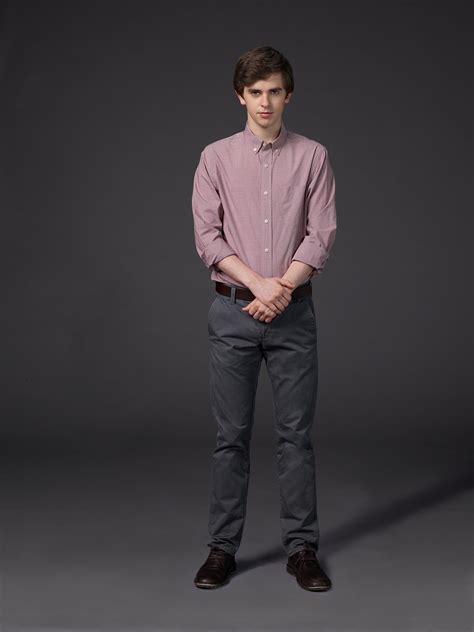 Freddie Highmore Talks Bates Motel S3 Psycho Is Very Much Coming