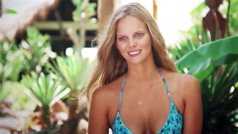 QuickClipsHQ Marloes Horst Wearing Nothing But A Seashell YouTube