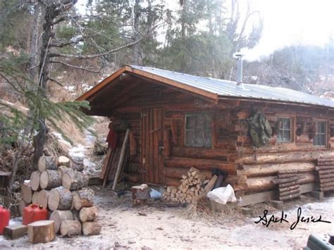 At 14x22 ft, it has beautiful timbers and a wonderful interior feel. Pin on Log cabins