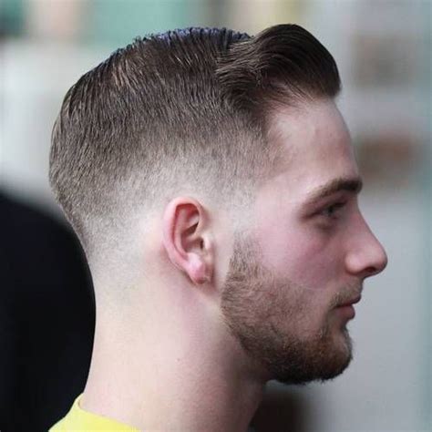 This style is pushed forward while the rest is left long. Ivy League Haircut: 20 Modern Preppy Looks | Coole ...